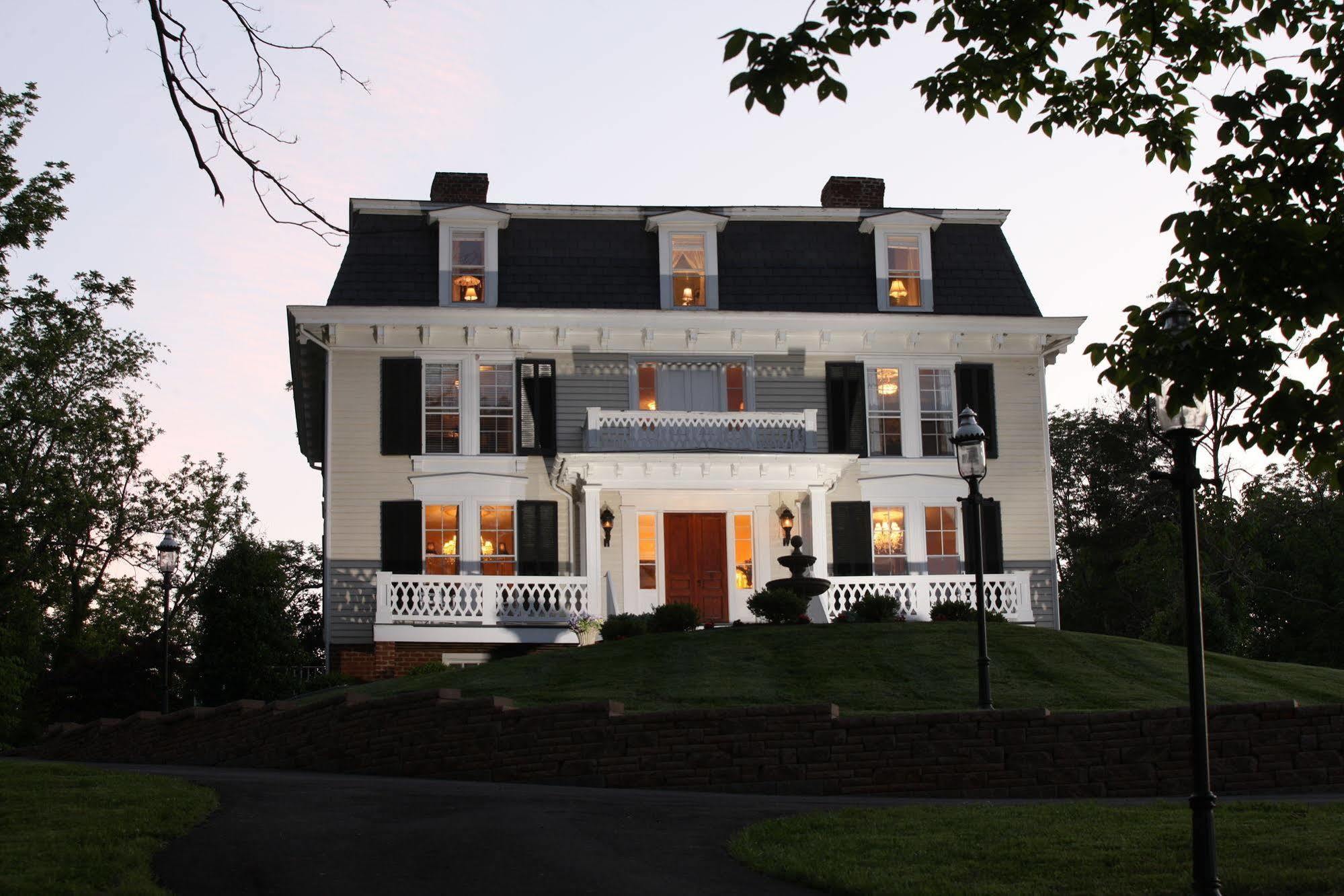 Chestnut Hill Bed & Breakfast Orange Exterior foto