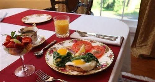 Chestnut Hill Bed & Breakfast Orange Exterior foto